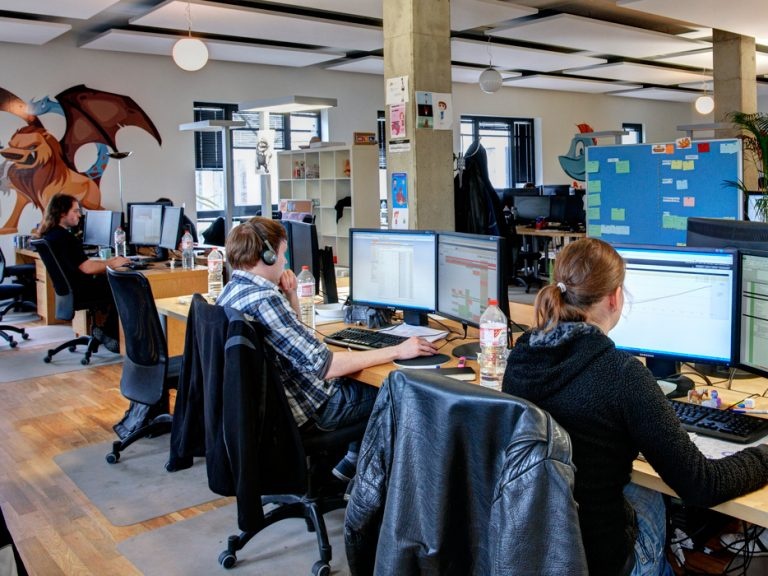 Game Software Engineering
